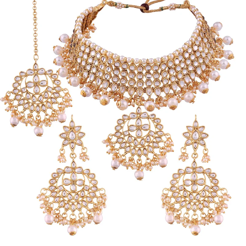 Fashionable Crystal Necklace-Etnico 18K Gold Plated Traditional Kundan & Pearl Studded Choker Necklace Jewellery Set with Earrings & Maang Tikka For Women (K7058W)