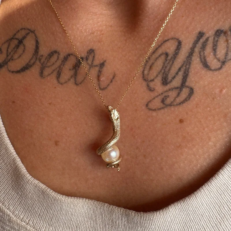 Rose Gold Heart Necklace-Pearl Danger Noodle